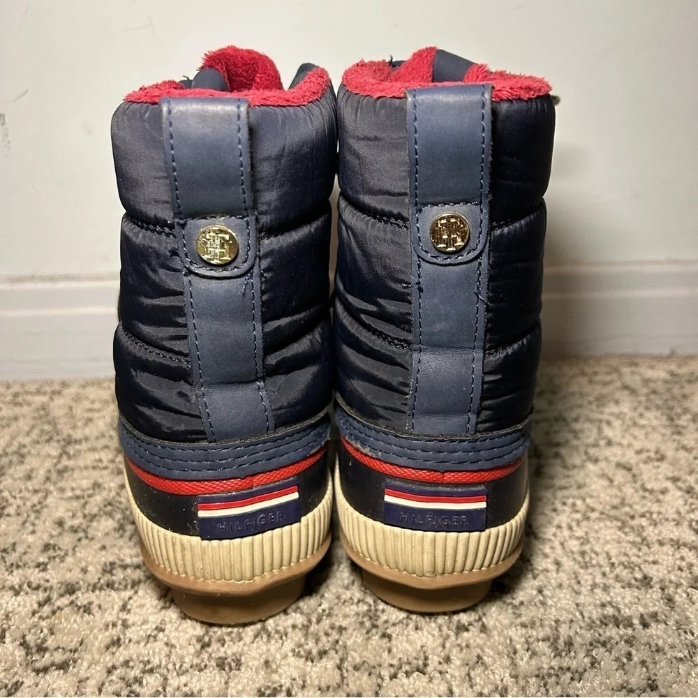 Tommy Hilfiger Mica Brogue Navy Blue & Red Ankle Lace Up Winter Boots Size 6